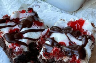 CHOCOLATE COVERED CHERRY BROWNIES – The Sout...