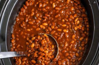Sluggish Cooker Baked Beans – Spend With Pen...
