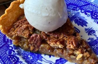 Pecan Pie Made With Maple Syrup
